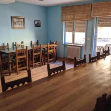Hostal Casa Chore Hinojosa de Duero 外观 照片